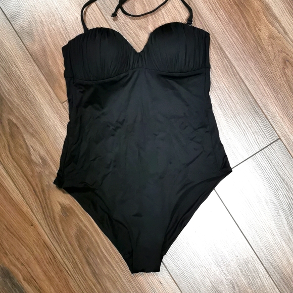 H&M Strapless & Backless One Piece Bathing Suit, Size 6 - Picture 2 of 4